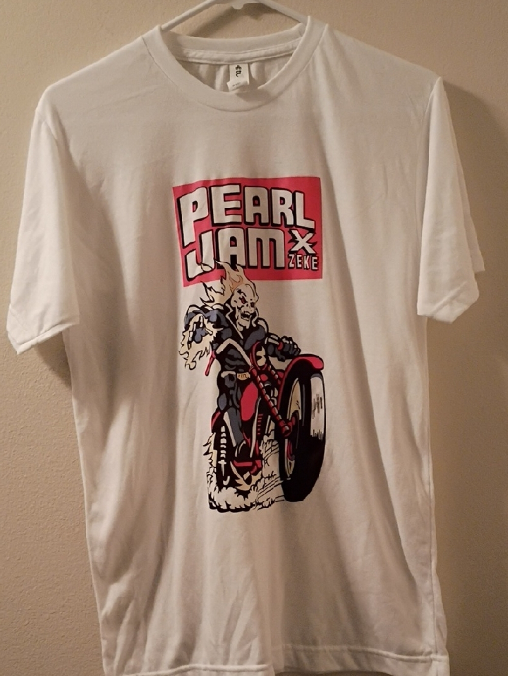 Pearl Jam X Zeke White T Shirt  with  Motorcycle Graphic Mens M (New)